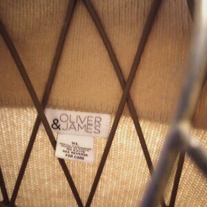 Oliver and James Cashmere cardigan sweater one button closure